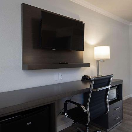 Rodeway Inn Milpitas Near Great Mall Room photo